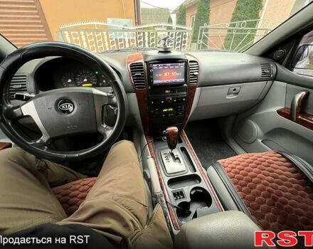 Киа Соренто 2004 в Виноградове на Automoto.ua Киа Соренто, объемом двигателя 2.5 л и пробегом 333 тыс. км за 3700 $, фото 4 на Automoto.ua