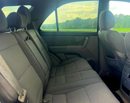Киа Соренто, объемом двигателя 2.5 л и пробегом 180 тыс. км за 3850 $, фото 9 на Automoto.ua