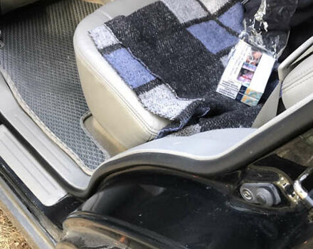 Киа Соренто, объемом двигателя 2.5 л и пробегом 317 тыс. км за 6900 $, фото 3 на Automoto.ua