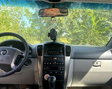 Киа Соренто, объемом двигателя 2.5 л и пробегом 280 тыс. км за 5000 $, фото 6 на Automoto.ua