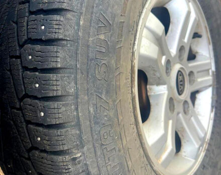 Киа Соренто, объемом двигателя 2.5 л и пробегом 180 тыс. км за 3850 $, фото 10 на Automoto.ua