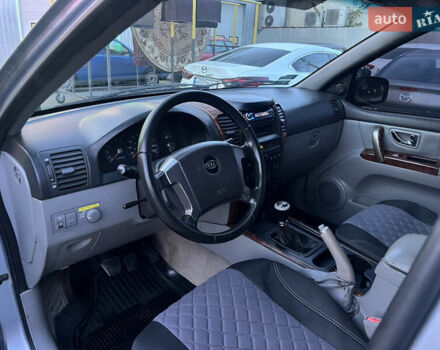 Кіа Соренто, об'ємом двигуна 2.5 л та пробігом 200 тис. км за 3300 $, фото 8 на Automoto.ua