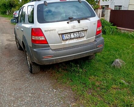 Киа Соренто, объемом двигателя 2.4 л и пробегом 342 тыс. км за 3300 $, фото 1 на Automoto.ua