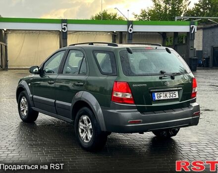 Киа Соренто, объемом двигателя 2.5 л и пробегом 336 тыс. км за 3600 $, фото 1 на Automoto.ua