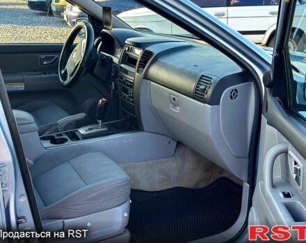Киа Соренто, объемом двигателя 2.5 л и пробегом 280 тыс. км за 3600 $, фото 3 на Automoto.ua