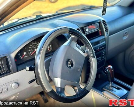 Киа Соренто, объемом двигателя 2.5 л и пробегом 280 тыс. км за 3600 $, фото 6 на Automoto.ua