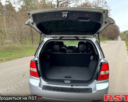 Киа Соренто, объемом двигателя 2.5 л и пробегом 294 тыс. км за 6000 $, фото 6 на Automoto.ua