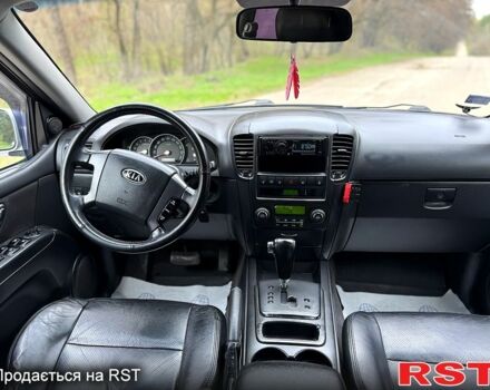 Киа Соренто, объемом двигателя 2.5 л и пробегом 294 тыс. км за 6000 $, фото 3 на Automoto.ua