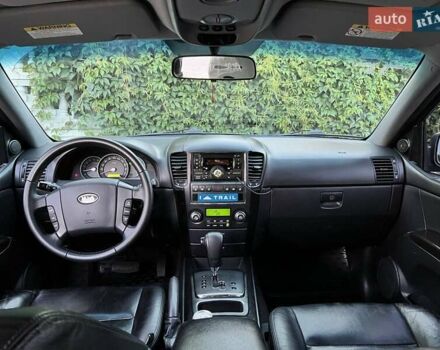 Кіа Соренто, об'ємом двигуна 2.5 л та пробігом 210 тис. км за 9500 $, фото 10 на Automoto.ua