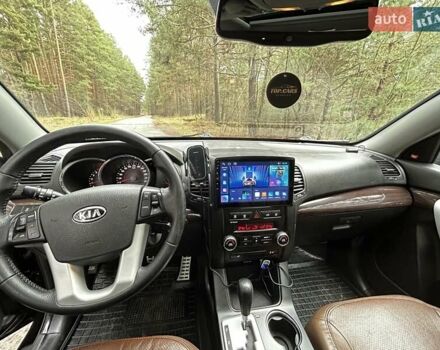 Кіа Соренто, об'ємом двигуна 2.2 л та пробігом 184 тис. км за 13000 $, фото 4 на Automoto.ua