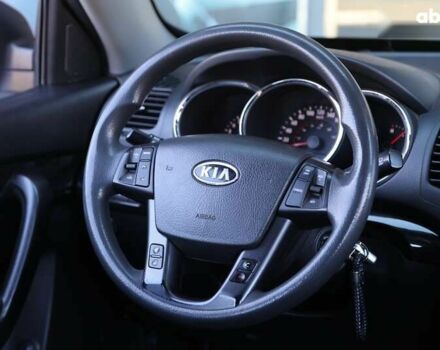 Киа Соренто, объемом двигателя 0 л и пробегом 211 тыс. км за 12000 $, фото 11 на Automoto.ua