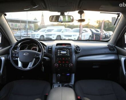 Киа Соренто, объемом двигателя 0 л и пробегом 119 тыс. км за 13000 $, фото 11 на Automoto.ua