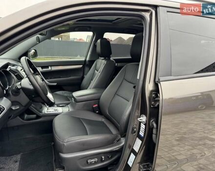 Киа Соренто, объемом двигателя 2.2 л и пробегом 248 тыс. км за 11900 $, фото 17 на Automoto.ua