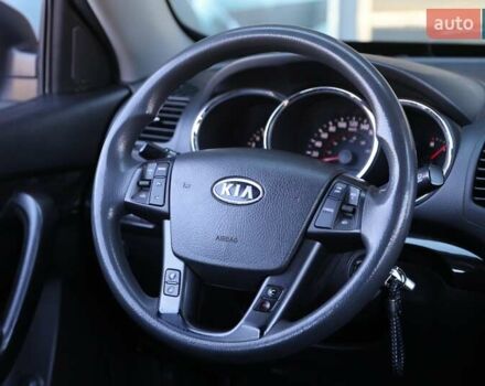 Киа Соренто, объемом двигателя 2.4 л и пробегом 211 тыс. км за 11500 $, фото 11 на Automoto.ua