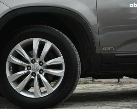 Киа Соренто, объемом двигателя 2.2 л и пробегом 213 тыс. км за 12999 $, фото 7 на Automoto.ua