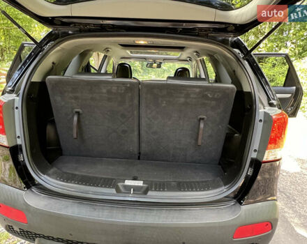 Киа Соренто, объемом двигателя 2.2 л и пробегом 259 тыс. км за 13400 $, фото 26 на Automoto.ua