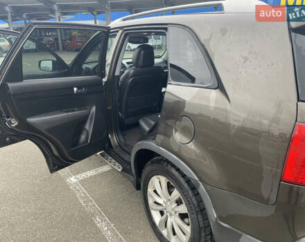 Киа Соренто, объемом двигателя 2.4 л и пробегом 260 тыс. км за 11200 $, фото 13 на Automoto.ua