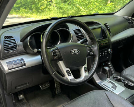 Киа Соренто, объемом двигателя 2.2 л и пробегом 259 тыс. км за 13400 $, фото 19 на Automoto.ua