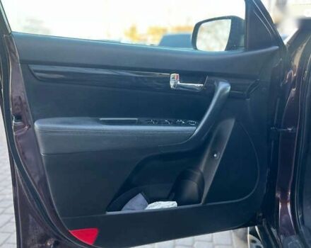 Киа Соренто, объемом двигателя 0 л и пробегом 230 тыс. км за 11800 $, фото 7 на Automoto.ua