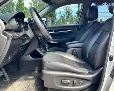 Кіа Соренто, об'ємом двигуна 2 л та пробігом 242 тис. км за 12700 $, фото 14 на Automoto.ua