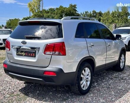 Кіа Соренто, об'ємом двигуна 2 л та пробігом 242 тис. км за 12700 $, фото 4 на Automoto.ua