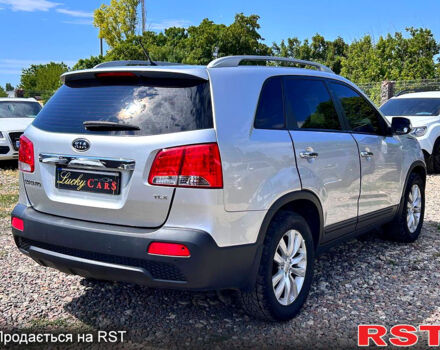 Киа Соренто, объемом двигателя 2 л и пробегом 242 тыс. км за 12700 $, фото 4 на Automoto.ua