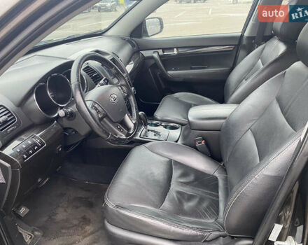 Киа Соренто, объемом двигателя 2.4 л и пробегом 260 тыс. км за 11200 $, фото 16 на Automoto.ua