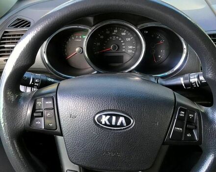 Киа Соренто, объемом двигателя 24 л и пробегом 180 тыс. км за 11500 $, фото 3 на Automoto.ua