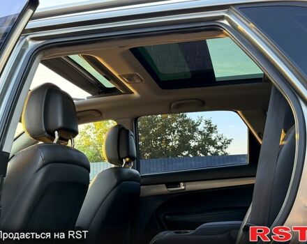 Кіа Соренто, об'ємом двигуна 2.2 л та пробігом 196 тис. км за 14999 $, фото 6 на Automoto.ua