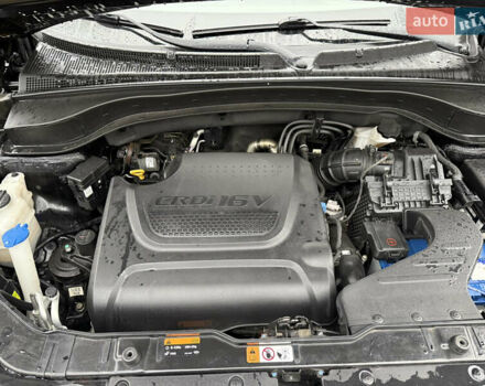 Киа Соренто, объемом двигателя 2.2 л и пробегом 179 тыс. км за 15300 $, фото 17 на Automoto.ua