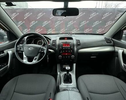 Кіа Соренто, об'ємом двигуна 2.2 л та пробігом 188 тис. км за 13500 $, фото 26 на Automoto.ua