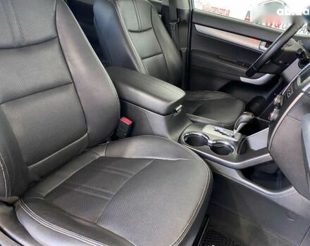 Киа Соренто, объемом двигателя 2.2 л и пробегом 153 тыс. км за 15950 $, фото 8 на Automoto.ua