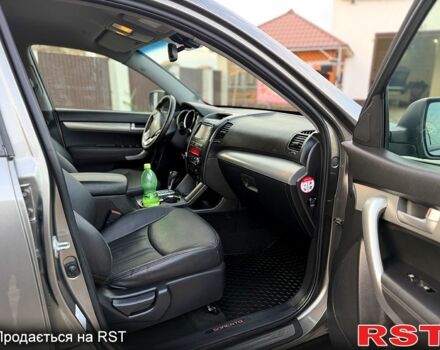 Киа Соренто, объемом двигателя 2.2 л и пробегом 189 тыс. км за 15700 $, фото 7 на Automoto.ua