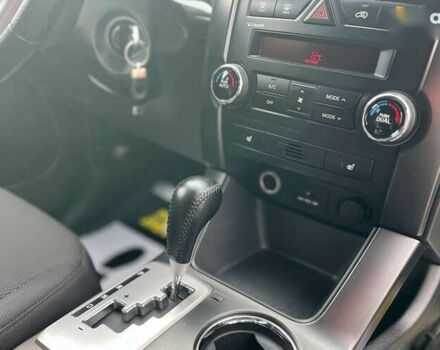 Кіа Соренто, об'ємом двигуна 2.2 л та пробігом 255 тис. км за 12500 $, фото 26 на Automoto.ua