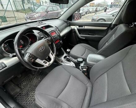 Кіа Соренто, об'ємом двигуна 2.2 л та пробігом 188 тис. км за 13500 $, фото 24 на Automoto.ua