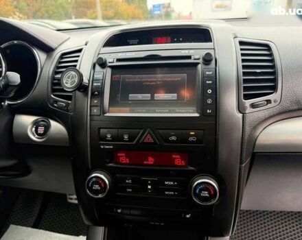 Киа Соренто, объемом двигателя 2.2 л и пробегом 251 тыс. км за 13900 $, фото 15 на Automoto.ua