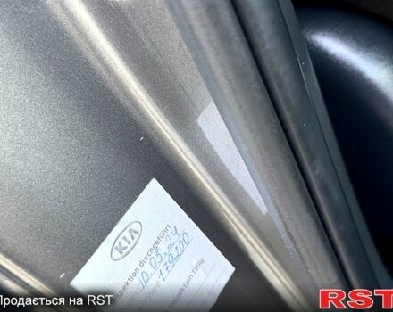 Киа Соренто, объемом двигателя 2.2 л и пробегом 189 тыс. км за 15700 $, фото 13 на Automoto.ua