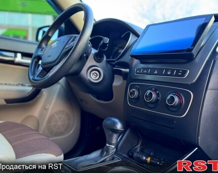 Киа Соренто, объемом двигателя 24 л и пробегом 96 тыс. км за 11500 $, фото 12 на Automoto.ua