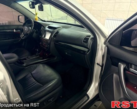 Киа Соренто, объемом двигателя 2 л и пробегом 207 тыс. км за 16200 $, фото 11 на Automoto.ua