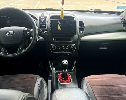 Киа Соренто, объемом двигателя 2.2 л и пробегом 197 тыс. км за 15500 $, фото 7 на Automoto.ua
