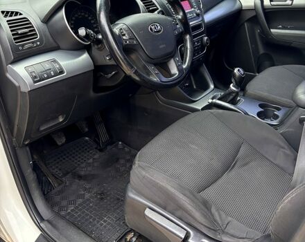 Киа Соренто, объемом двигателя 2.2 л и пробегом 450 тыс. км за 10700 $, фото 9 на Automoto.ua