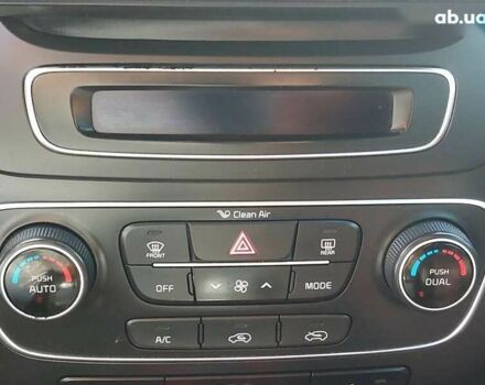 Киа Соренто, объемом двигателя 2.2 л и пробегом 199 тыс. км за 14700 $, фото 25 на Automoto.ua