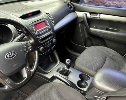 Киа Соренто, объемом двигателя 2.2 л и пробегом 450 тыс. км за 10700 $, фото 8 на Automoto.ua