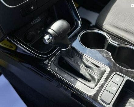 Киа Соренто, объемом двигателя 2.4 л и пробегом 96 тыс. км за 13800 $, фото 20 на Automoto.ua