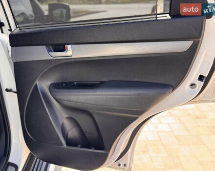 Киа Соренто, объемом двигателя 2.2 л и пробегом 162 тыс. км за 17850 $, фото 32 на Automoto.ua
