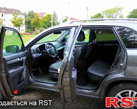 Киа Соренто, объемом двигателя 2.2 л и пробегом 91 тыс. км за 10700 $, фото 9 на Automoto.ua