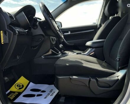 Киа Соренто, объемом двигателя 2.4 л и пробегом 96 тыс. км за 13800 $, фото 9 на Automoto.ua