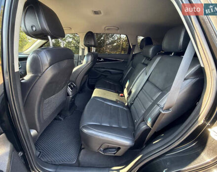 Кіа Соренто, об'ємом двигуна 2.2 л та пробігом 191 тис. км за 19900 $, фото 21 на Automoto.ua