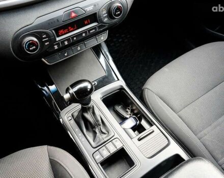 Киа Соренто, объемом двигателя 3 л и пробегом 203 тыс. км за 17700 $, фото 23 на Automoto.ua