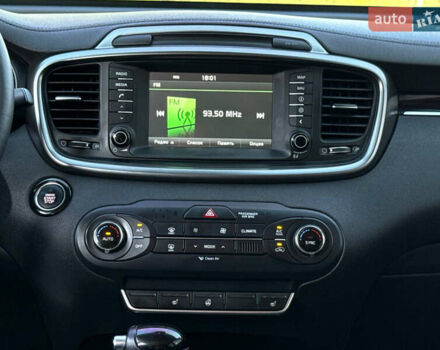 Кіа Соренто, об'ємом двигуна 2.2 л та пробігом 191 тис. км за 19900 $, фото 37 на Automoto.ua